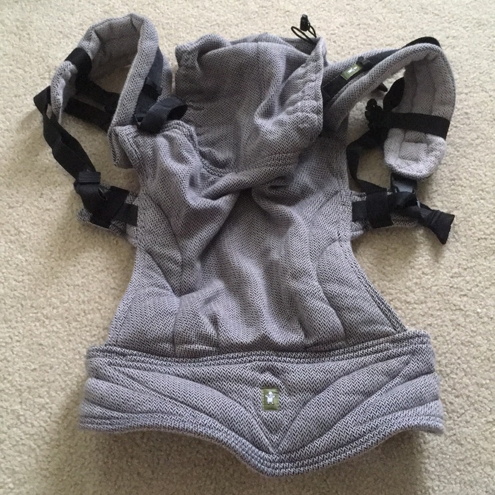 Lenny Lamb SSC Baby Carrier